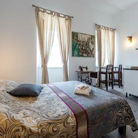 Brand New With Old Port View- Mala Vrata * Dubrovnik