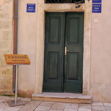 Brand New With Old Port View- Mala Vrata Διαμέρισμα Ντουμπρόβνικ