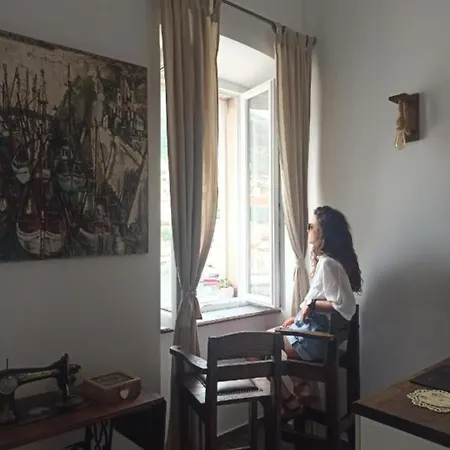 Brand New With Old Port View- Mala Vrata Διαμέρισμα