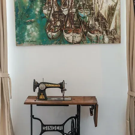 Brand New With Old Port View- Mala Vrata Ντουμπρόβνικ