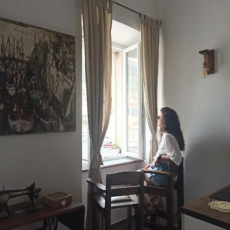 Апартаменты Brand New With Old Port View- Mala Vrata