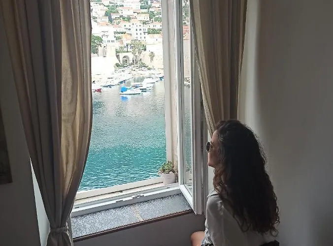 Brand New With Old Port View- Mala Vrata * Dubrovník