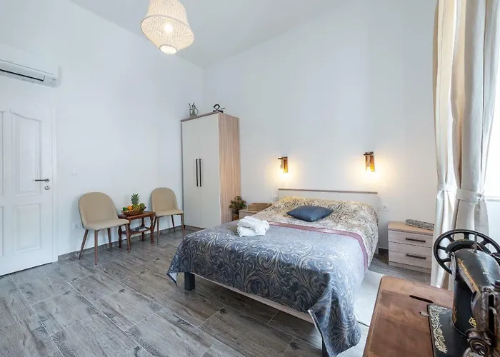 Apartmán Brand New With Old Port View- Mala Vrata *