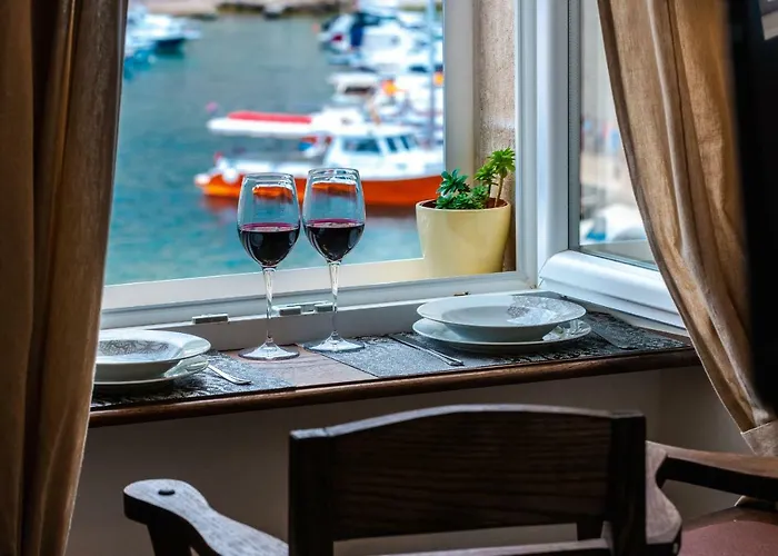 Brand New With Old Port View- Mala Vrata Appartement